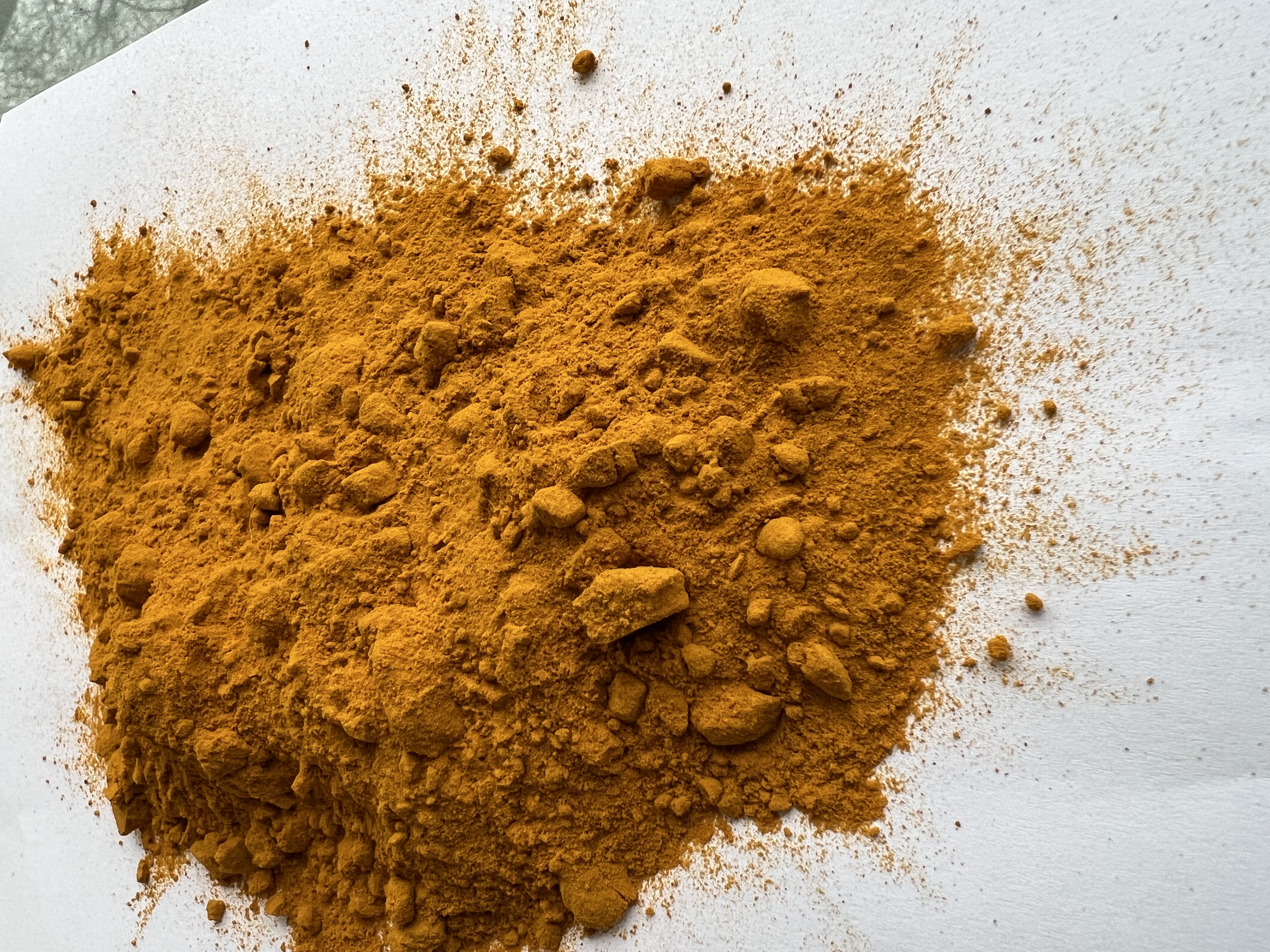 Kurkuma Gemahlen (Turmeric, Gelbwurzel, Haldi)